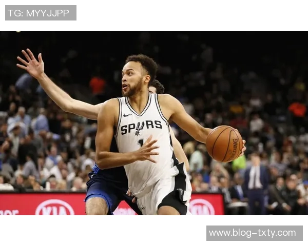 普尔上半场表现平平三分命中率低迷但罚球全中助球队保持竞争力 普尔上半场表现平平三分命中率低迷但罚球全中助球队保持竞争力